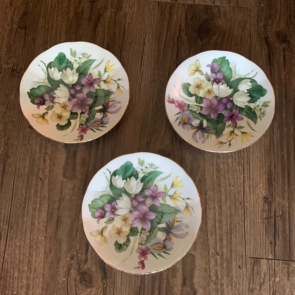 Elizabethan fine bone china
